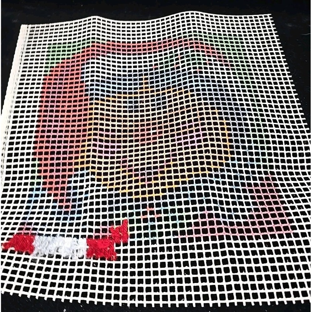 Caron Wonderart 4668 12" Mrs Claus Christmas Holiday Latch Hook Rug Pillow KIT
